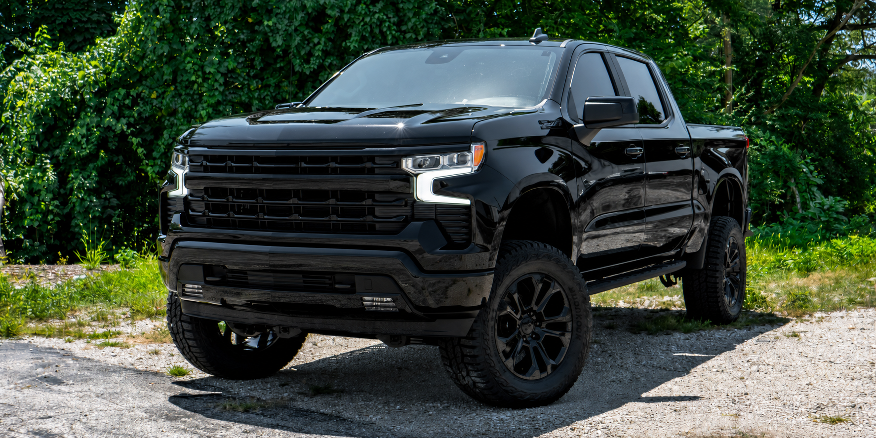 The Ultimate Chevrolet Silverado Chrome Delete Guide (2020–2026): The Smarter Blackout Solution