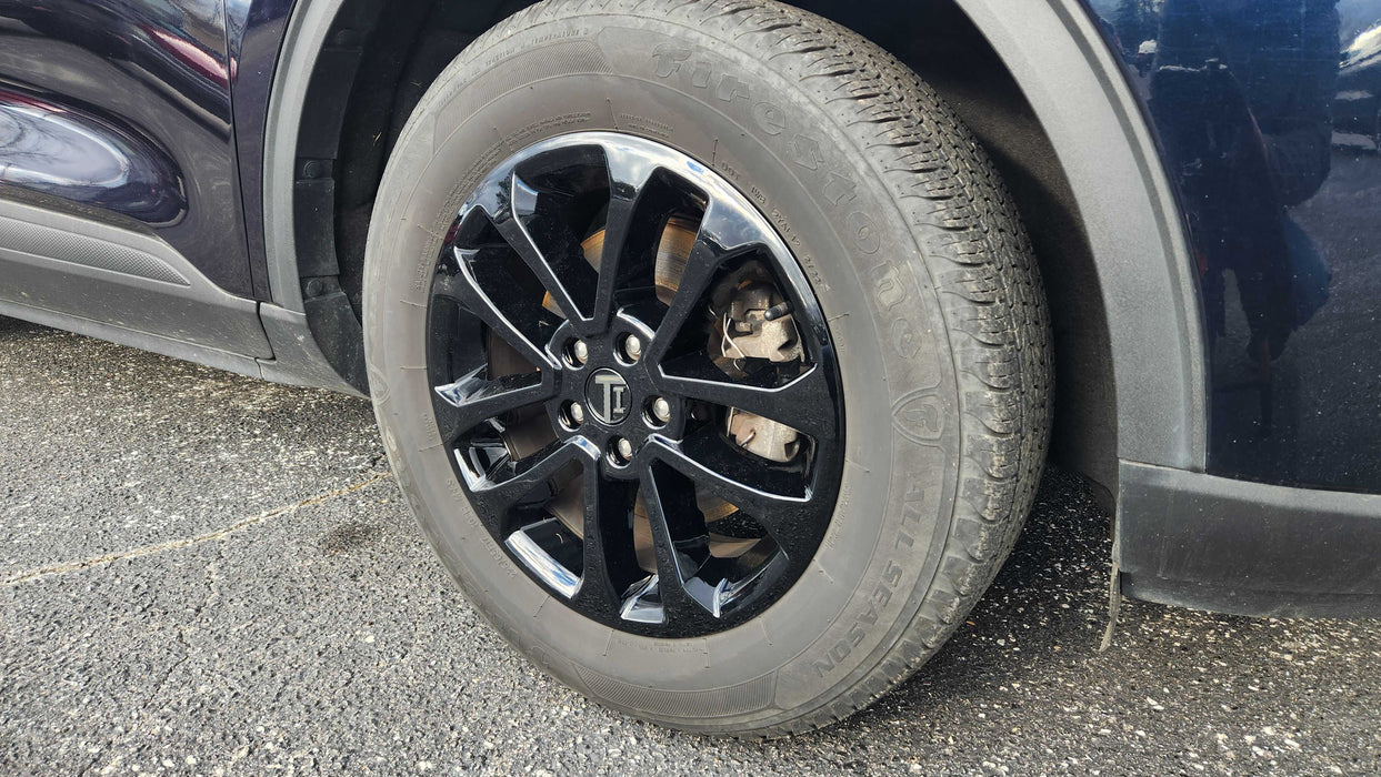 chrome delete wheel skin installed  ford