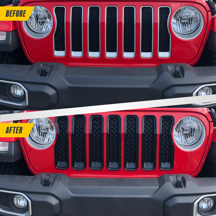 Before and after ABS6495BLK gloss black grille overlay on 2022 Jeep Wrangler