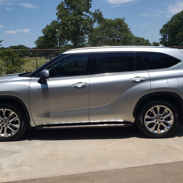 Silver Toyota Highlander with DH299 chrome door handle covers installed, side view, fits 2023 Toyota Highlander