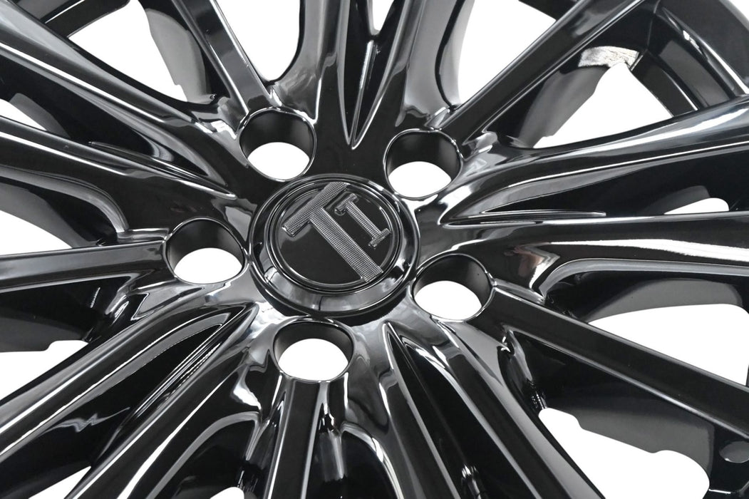 Close-up of WSK854-17BLK gloss black wheel skins for 2019 Mazda CX-5